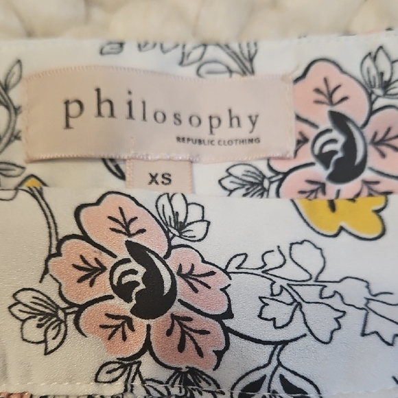 Philosophy Floral Print Blouse with Ruffle Detail - Picture 2 of 3